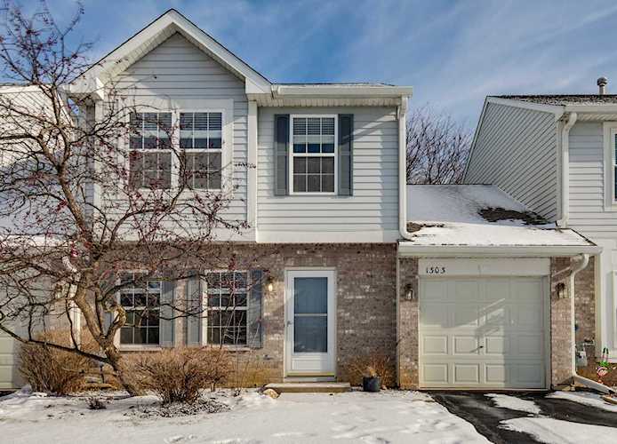 1303 N Village Dr Round Lake Beach, IL 60073 | MLS 10976789 Photo 1