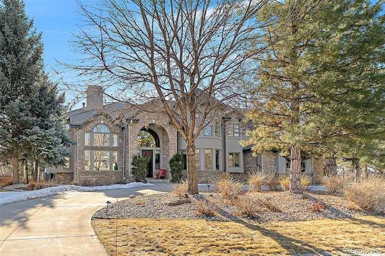 51 Cherry Hills Farm Dr Englewood, CO 80113
