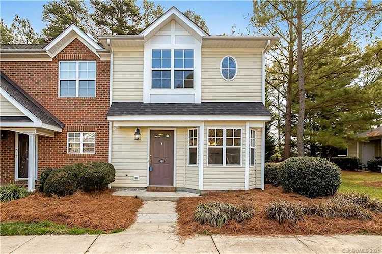 3611 Melrose Cottage Dr Matthews, NC 28105