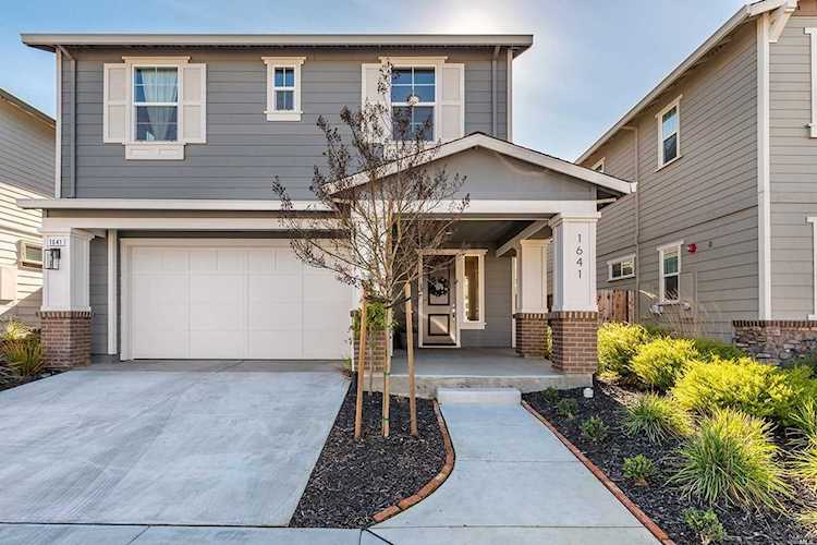 1641 Wildflower Way Rohnert Park, CA 94928 | MLS 22030259 Photo 1