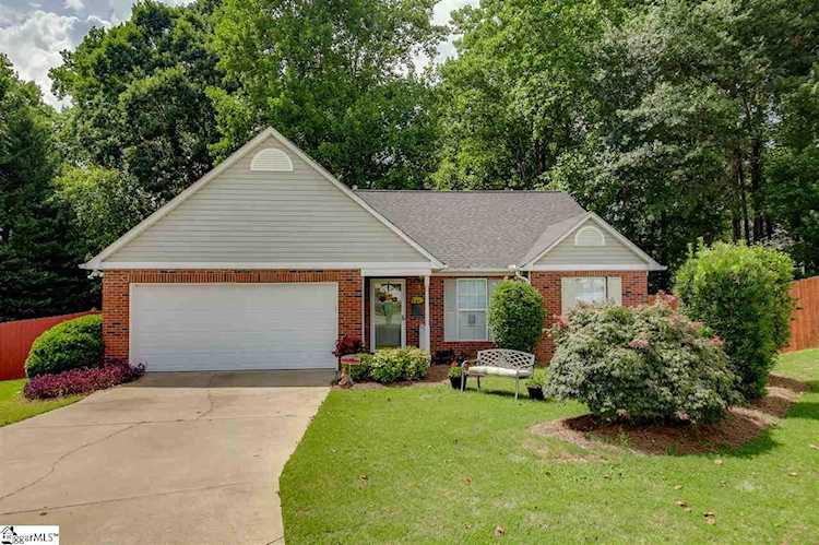15 N Banyan Ct Taylors, SC 29687 | MLS 1435710 Photo 1