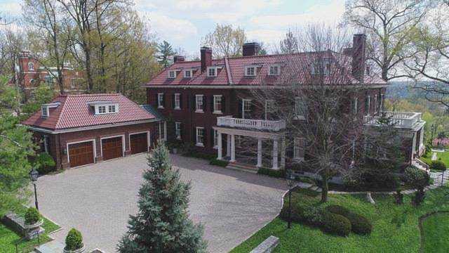 1875 Keys Crescent Avenue Cincinnati, OH 45206