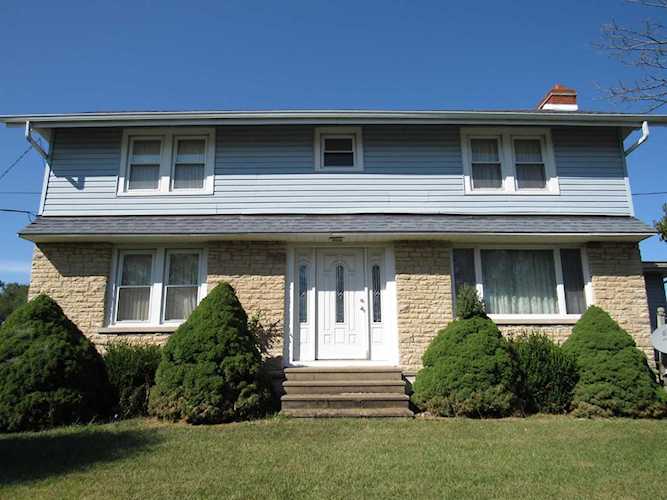 6918 W 109th Avenue Crown Point, IN 46307