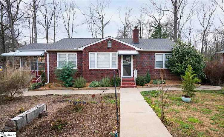 104 Hiawatha Dr Belton, SC 29627