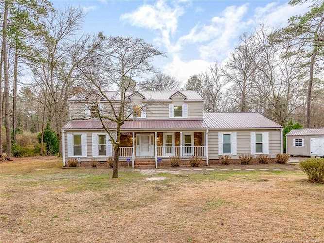 1012 E Donaldson Ave Raeford, NC 28376