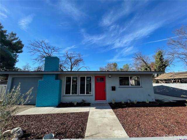 6812 Crescent Street Los Angeles, CA 90042