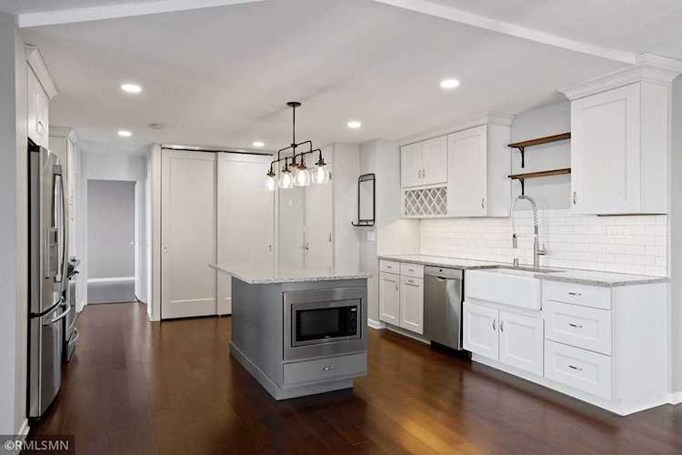 19 S 1st Street #B1408 Minneapolis, MN 55401