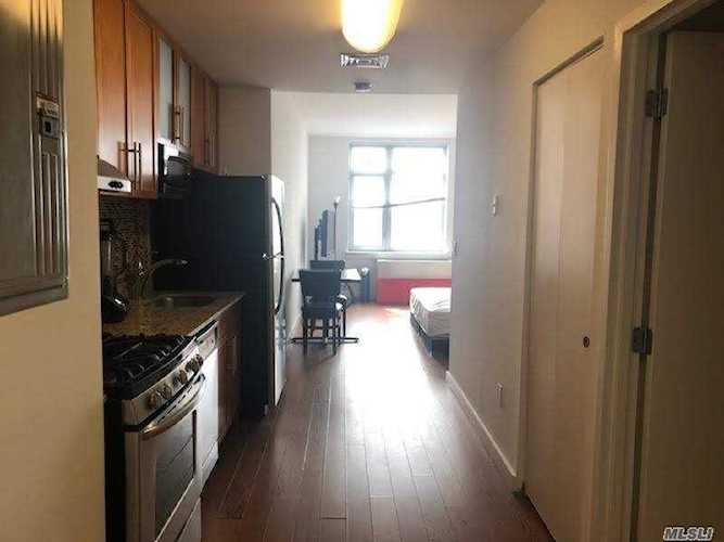 40-28 College Point Boulevard #1109 Flushing, NY 11354
