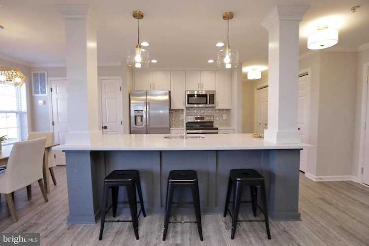 101 Carols Place #114 La Plata, MD 20646
