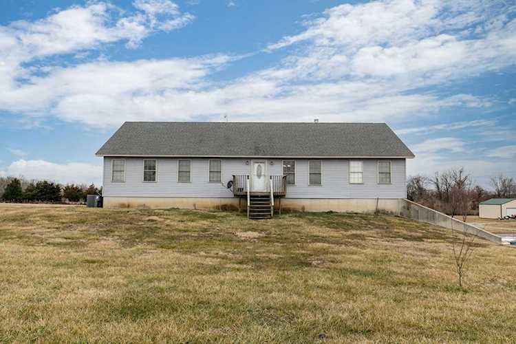 63 Sheridan Rd Fair Grove, MO 65648