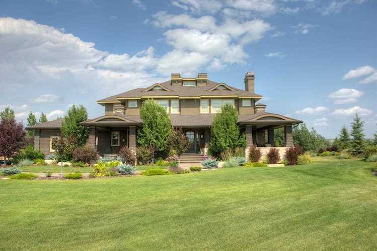 132 Grandview Way Rural Rocky View County, AB T3Z 0A8