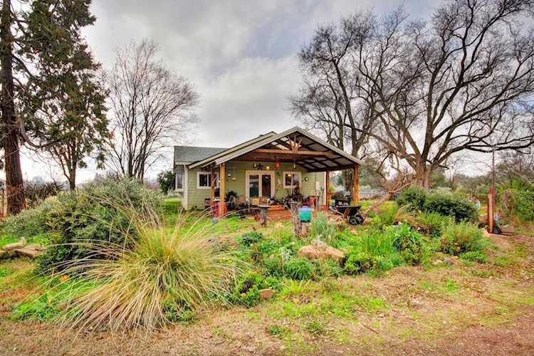 8336 Senn Lane Wilton, CA 95693