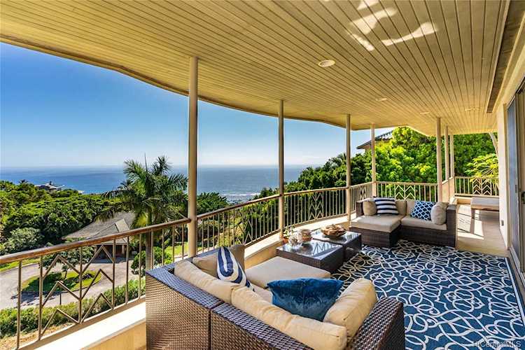 613 Moaniala Street Honolulu, HI 96821 | MLS 202100973 Photo 1