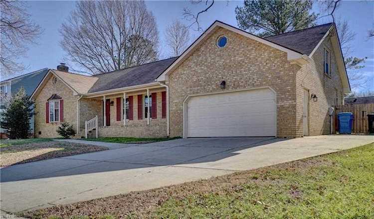 4457 Revere Dr Virginia Beach, VA 23456