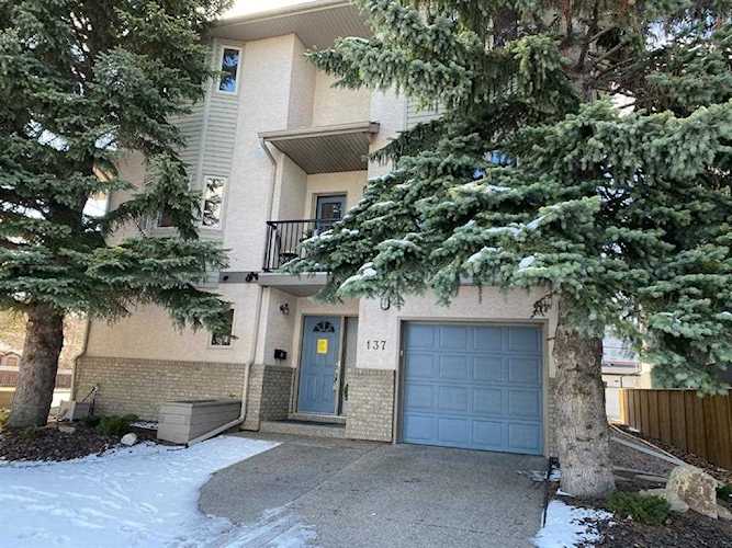 137 23 Ave NE Calgary, AB T2E 1V6