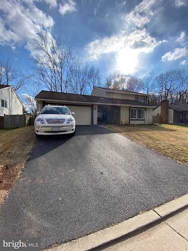 215 Newbury Place Sterling, VA 20164