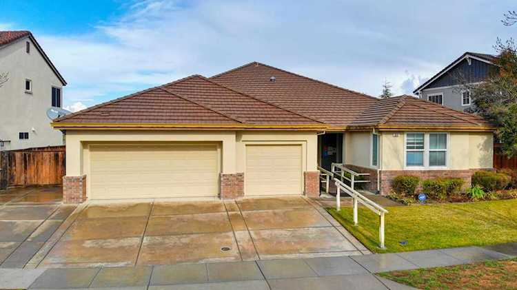 3610 Almanor Road West Sacramento, CA 95691