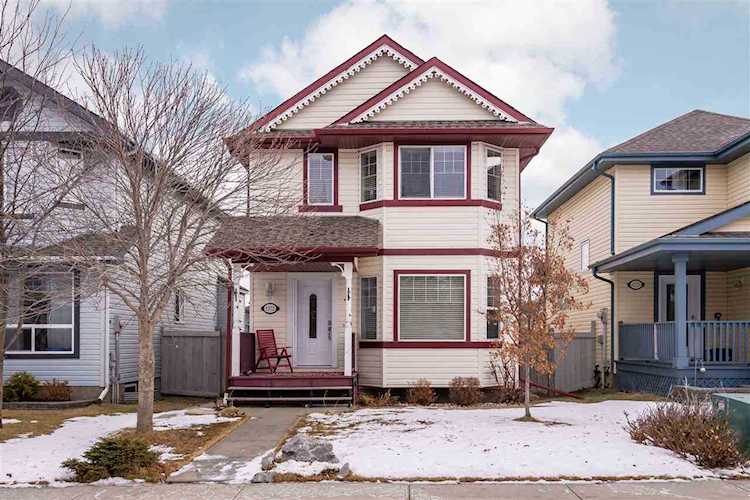 1272 Gillespie Crescent Edmonton, AB T5T 6M5