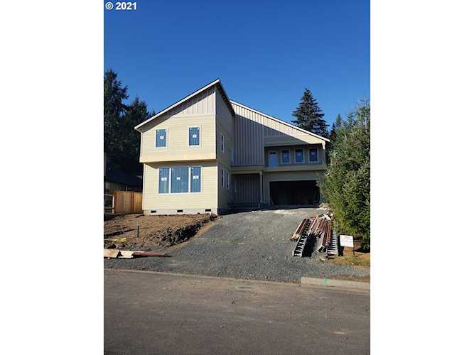 1452 Douglas Fir Pl Cottage Grove, OR 97424