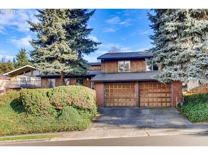3835 SE El Camino Dr Gresham, OR 97080