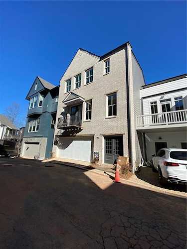 255 Colebrook St NE #22 Atlanta, GA 30307