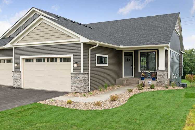11240 6th Street Circle N Lake Elmo, MN 55042