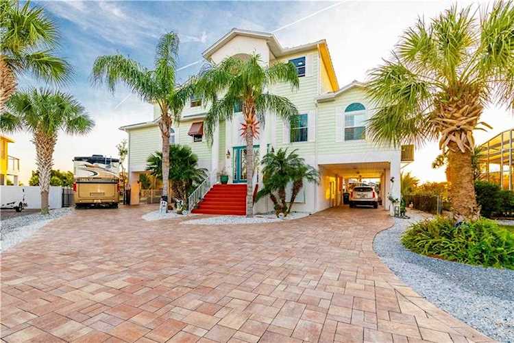 4365 7th ISLE Hernando Beach, FL 34607
