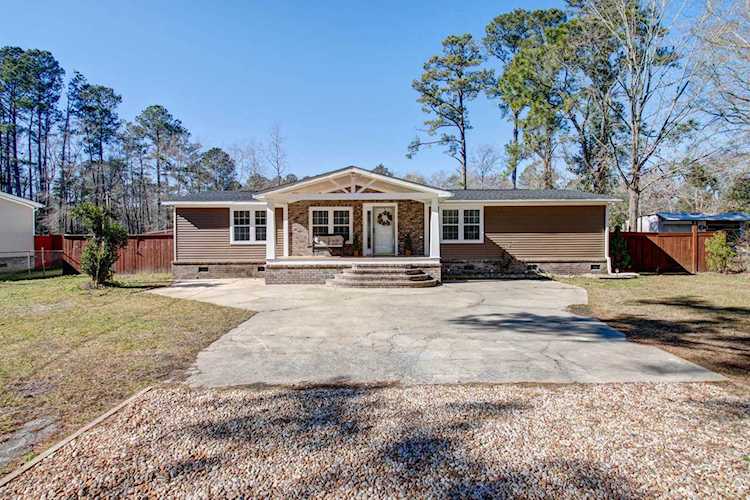 144 Cady Dr Summerville, SC 29483