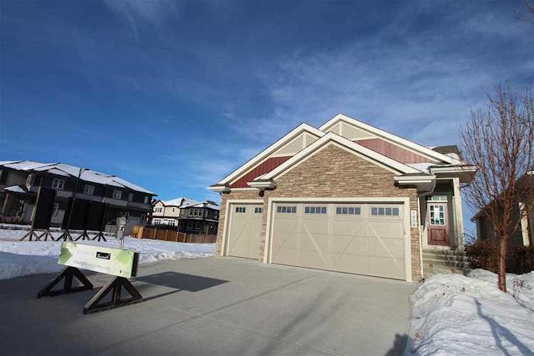 1806 Ainslie Court Edmonton, AB T6W 2R8