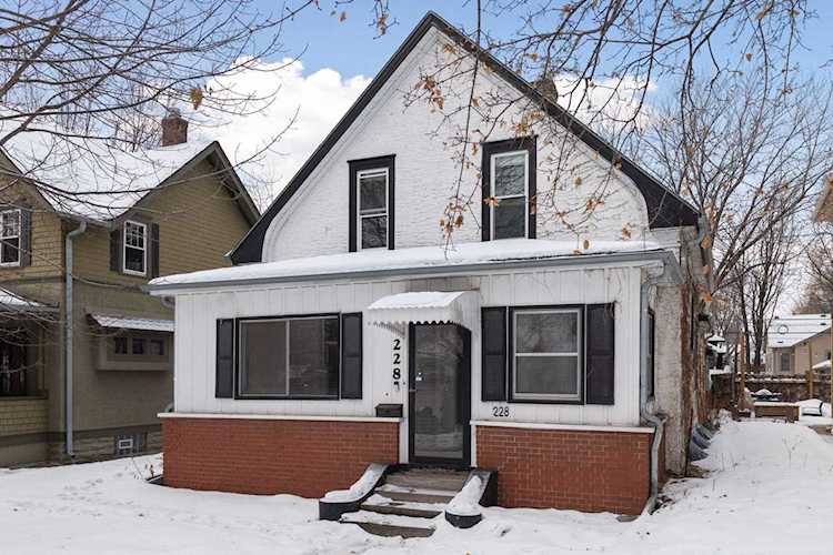 228 Penn Avenue S Minneapolis, MN 55405