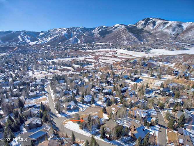 3235 Upland Circle Park City, UT 84060