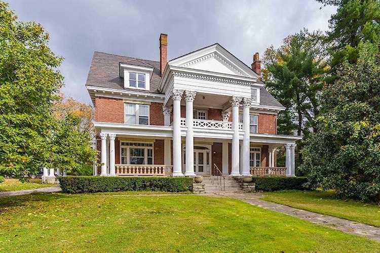 221 Belmont Avenue Winchester, KY 40391