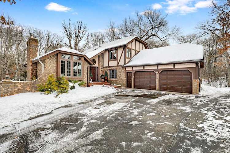 2075 Legion Avenue N Lake Elmo, MN 55042