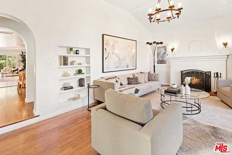 10642 Esther Avenue Los Angeles, CA 90064