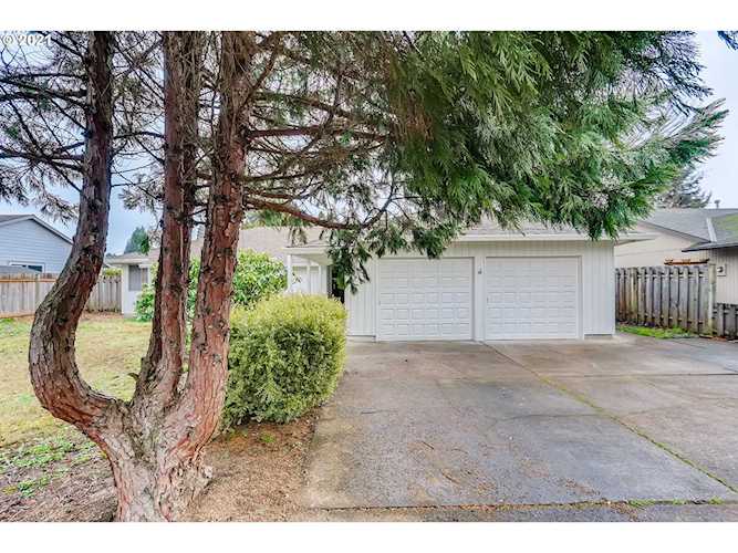 652 SE 35th Ave Hillsboro, OR 97123