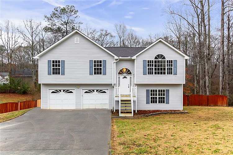 177 Legend Dr Dallas, GA 30157 | MLS 6832549 Photo 1