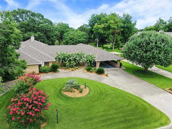 8406 N Tahoe Dr Jersey Village, TX 77040