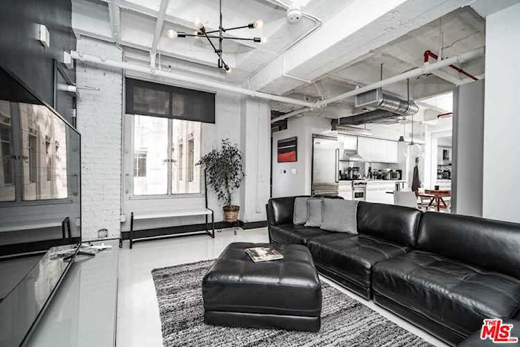 6253 Hollywood Boulevard #1003 Hollywood, CA 90028