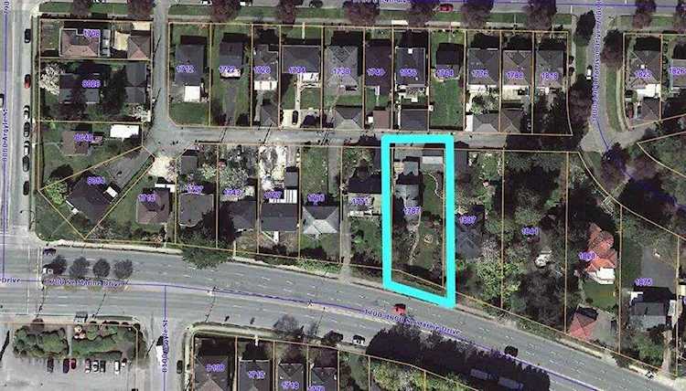 1787 SE Marine Drive Vancouver, BC V5P 2R7 | MLS ® R2532569 Photo 1