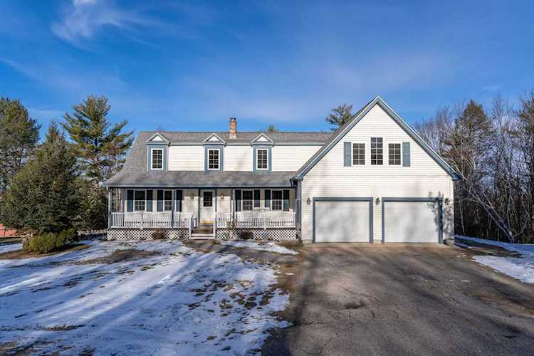 30 Folsom Dr Newmarket, NH 03857 | MLS 4845271 Photo 1