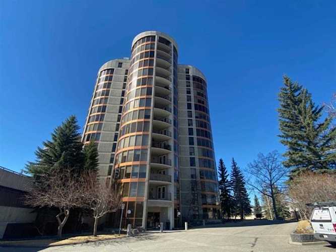 7030 Coach Hill Rd SW #311 Calgary, AB T3H 1E4