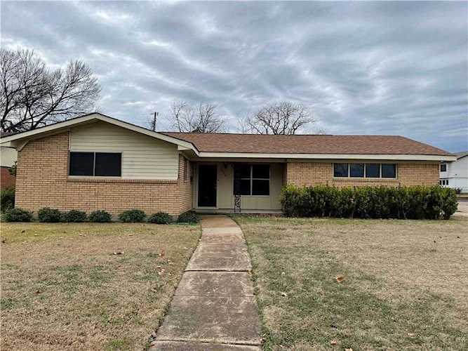 1024 N 57th St Waco, TX 76710