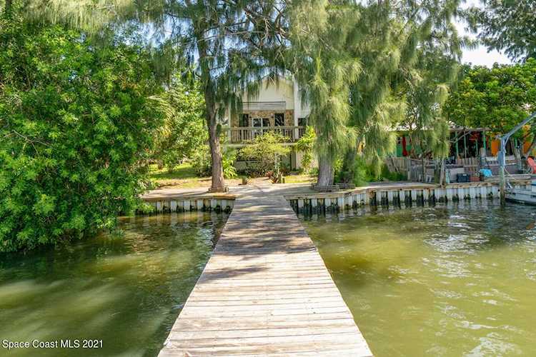 4 Vip Island #A Grant Valkaria, FL 32949
