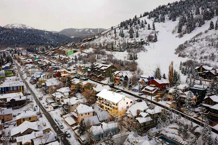 524 Woodside Ave Park City, UT 84060