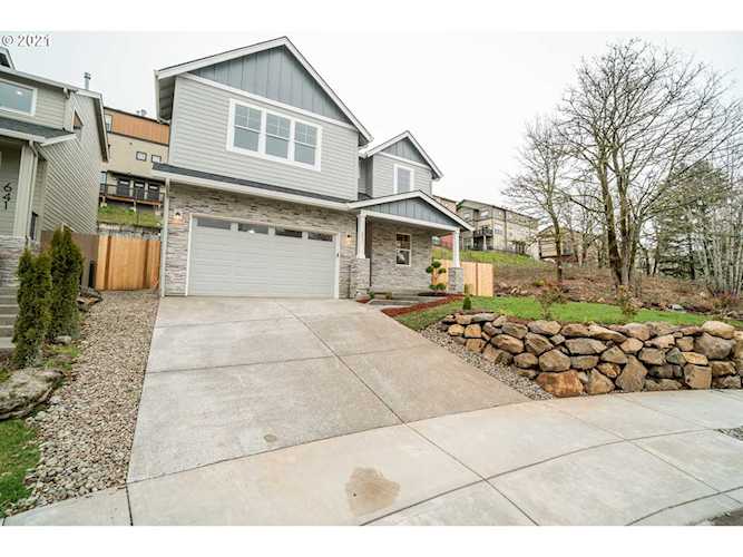 631 W U St Washougal, WA 98671
