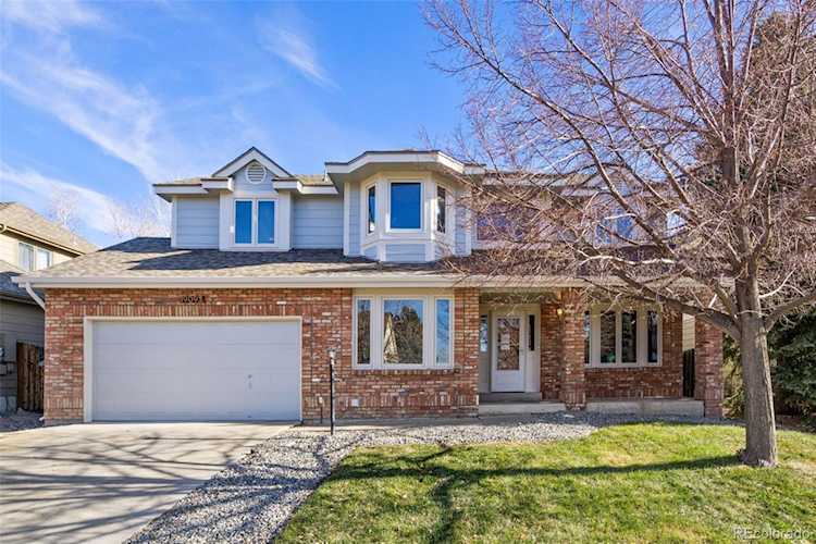 19093 E Low Dr Aurora, CO 80015 | MLS ® 8295962 Photo 1