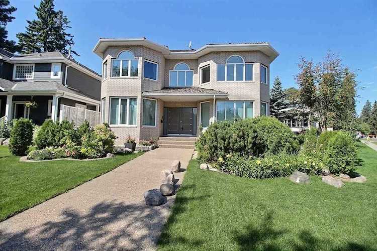 10048 147 Street Edmonton, AB T5N 3B7