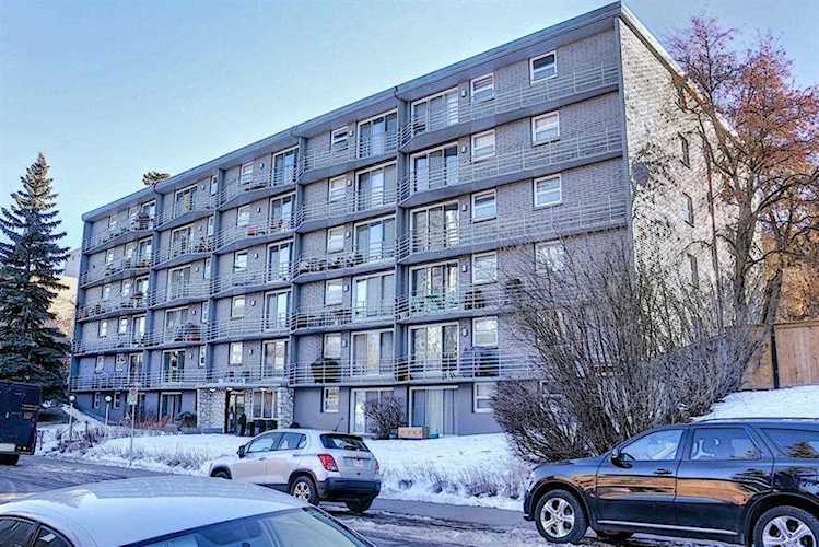 1027 Cameron Ave SW #402 Calgary, AB T2T 0K3