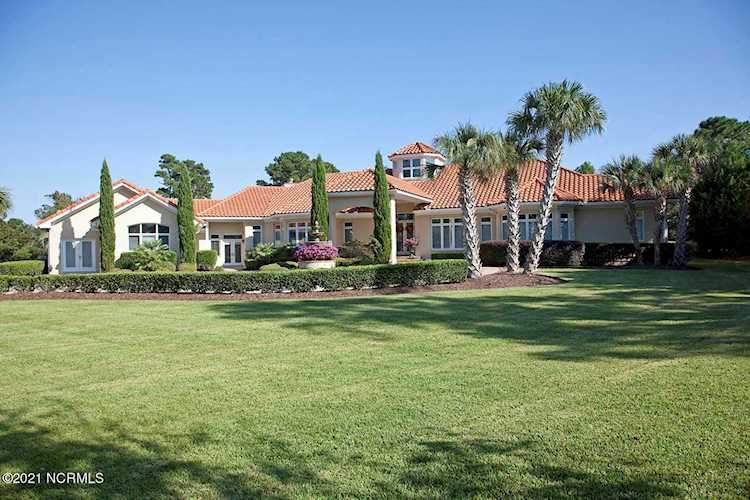2016 Pelican Reach Place Wilmington, NC 28405