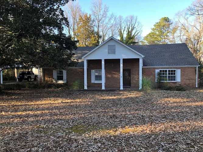 107 Colonial Oxford, MS 38655